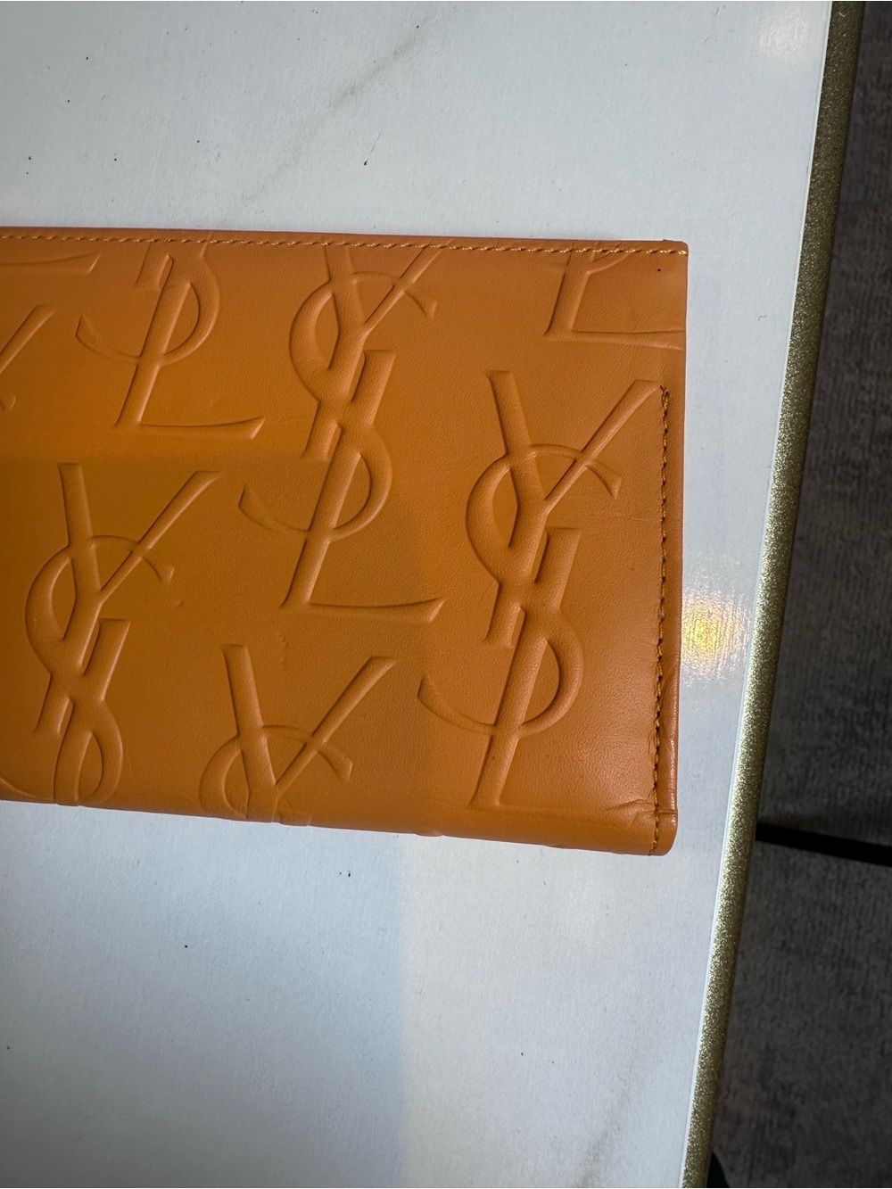 Yves Saint Laurent Leather Wallet - Picture 3 of 8